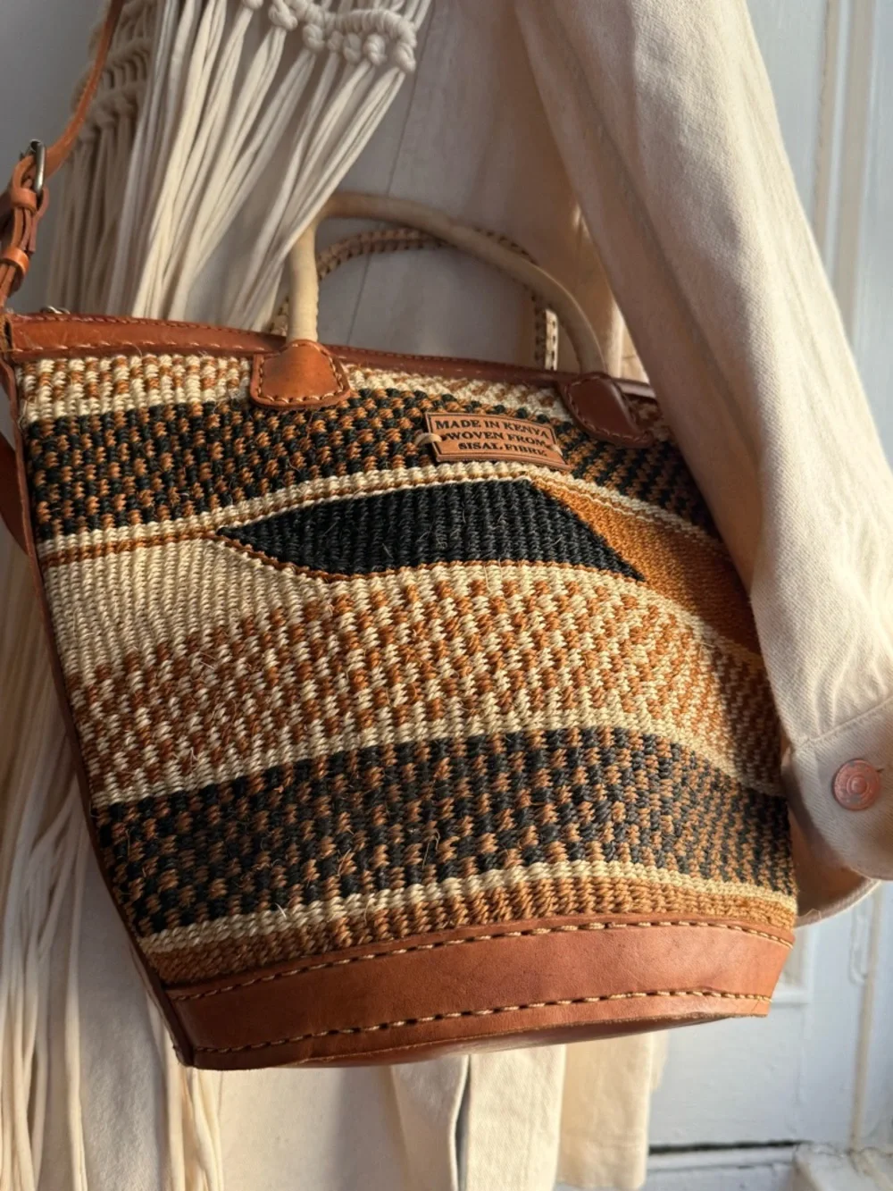Handwoven Brown African Sisal Tote Bag Kenyan Basket Bag Leather Trim Large - Picture 4 of 11